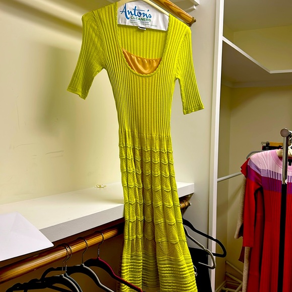 Dresses & Skirts - Missoni dress